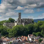 Mit Schoener Aussicht Auf Den Grossen Feldberg & Burg Koenigstein & Frei Parkplatz Auf Strassenseite *