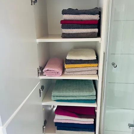 Apartamento Mit Schoener Aussicht Auf Den Grossen Feldberg & Burg Koenigstein & Frei Parkplatz Auf Strassenseite