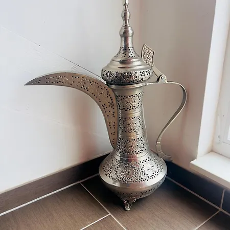 Mit Schoener Aussicht Auf Den Grossen Feldberg & Burg Koenigstein & Frei Parkplatz Auf Strassenseite Apartamento