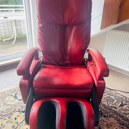 Apartamento Mit Schoener Aussicht Auf Den Grossen Feldberg & Burg Koenigstein & Frei Parkplatz Auf Strassenseite Kelkheim